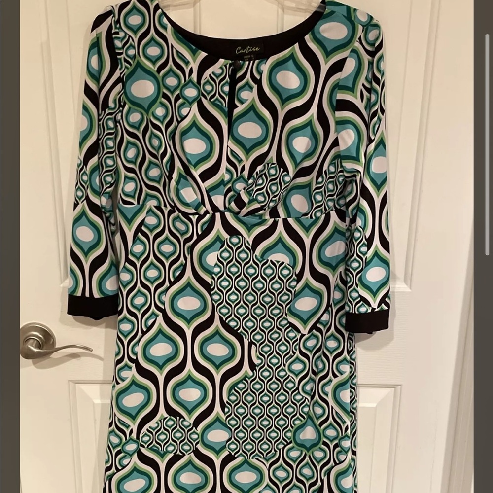 Cartise Womens Sz 8 Patterned Stretchy Dress 3/4 Sleeves GUC B51